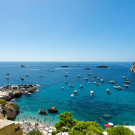 웨버엠베서더스 호텔