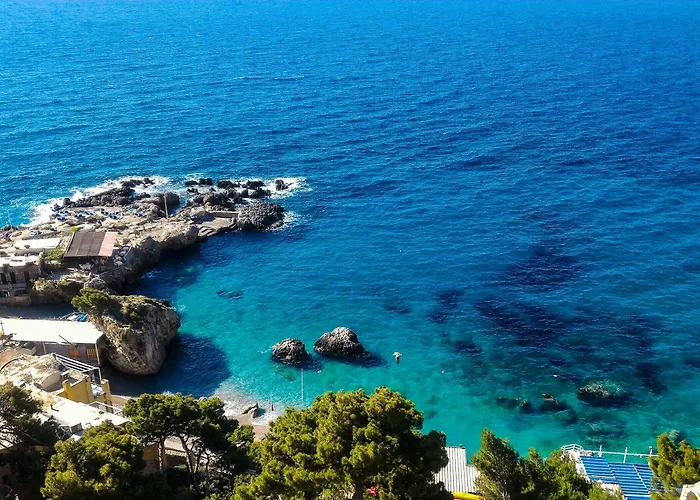 호텔 웨버엠베서더스 4*