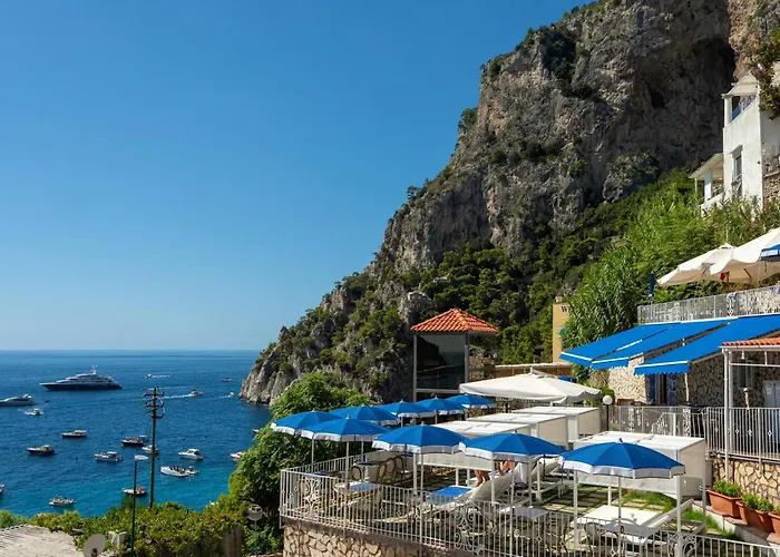 웨버엠베서더스 4*