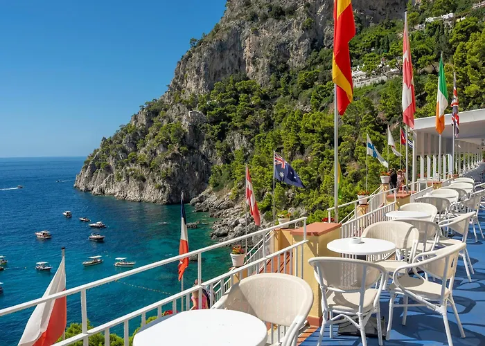 웨버엠베서더스 호텔