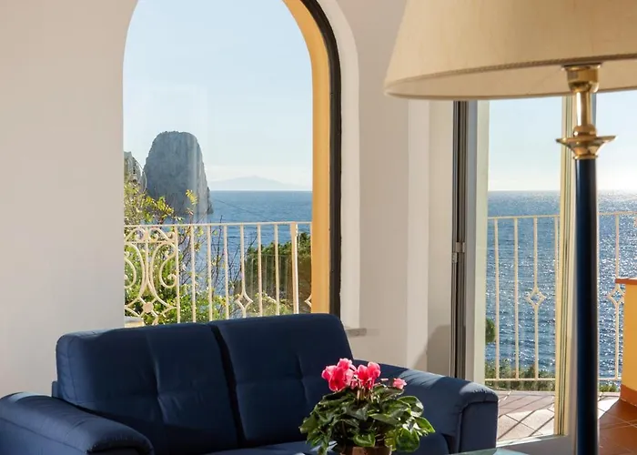 웨버엠베서더스 4*