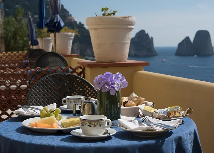 웨버엠베서더스 호텔 4*