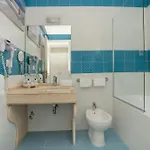 Отель Weber Ambassador
