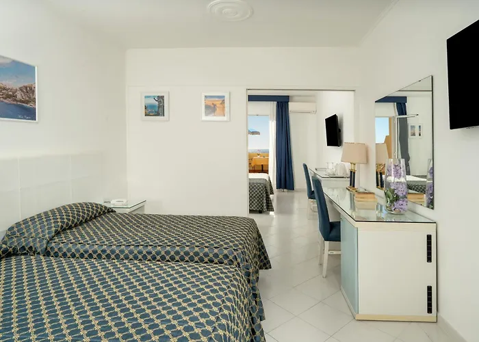 Hotel Weber Ambassador Capri